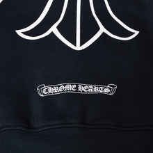 Load image into Gallery viewer, CHROME HEARTS クロムハーツ CHクロス プリント ジップパーカー サーマル ダガージップ ブラック サイズS 美品 中古 4b013508