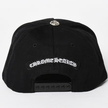 Load image into Gallery viewer, 新品未使用 CHROME HEARTS クロムハーツ CHプラス ホースシュー 5パネル スナップバックキャップ ONE SIZE 51-61cm ブラック 中古 4a004539