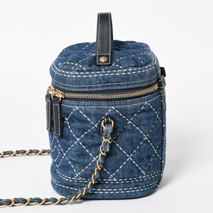 Very Good Condition CHANEL Vanity Chain Shoulder Bag AS1336 28th Series Coco Mark Denim Wild Stitch Gold Hardware Used 4b013565