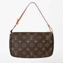 画像をギャラリービューアに読み込む, 極美品 LOUIS VUITTON ルイヴィトン ポシェット アクセソワール アクセサリーポーチ M51980 モノグラム ブラウン 中古 4a004873