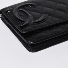 Load image into Gallery viewer, CHANEL シャネル カンボンライン ココマーク チェーンウォレット 16番台 ブラック ピンク ラムスキン シルバー金具 美品 中古 4b013613