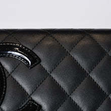 Load image into Gallery viewer, CHANEL シャネル カンボンライン ココマーク チェーンウォレット 16番台 ブラック ピンク ラムスキン シルバー金具 美品 中古 4b013613