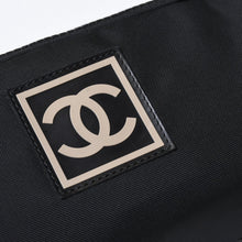 Load image into Gallery viewer, CHANEL シャネル スポーツライン ココマーク トラベルポーチ セカンドバッグ 7番台 ブラック ナイロンキャンバス レザー ブラック金具 美品 中古 4b013702