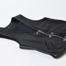 Load image into Gallery viewer, 極美品 CHROME HEARTS クロムハーツ 6BTN ZIP FRNT VEST ラージクロス レザーベスト サイズM ダガー クロスボール 中古 4b013777