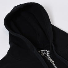 Load image into Gallery viewer, 新品同様 CHROME HEARTS クロムハーツ ジップアップ パーカー ブラック 新型 ラベルロゴ ブラック レッド ホワイト サイズ M 美品 中古 4b013756