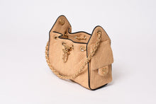 Load image into Gallery viewer, 新品同様 CHANEL シャネル 26SS CHANEL 25 ミニ ワンショルダーバッグ AS5631 ランダム番台 ココマーク ラフィア ベージュ 中古 4b013843