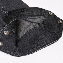 Load image into Gallery viewer, 極美品 CHROME HEARTS クロムハーツ LOOSEENDS ルーズエンド 長袖デニムシャツ サイズS CHクロスパッチ 2パッチ ブラック 中古 4b013906
