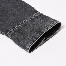 Load image into Gallery viewer, 極美品 CHROME HEARTS クロムハーツ LOOSEENDS ルーズエンド 長袖デニムシャツ サイズS CHクロスパッチ 2パッチ ブラック 中古 4b013906