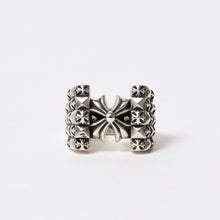 Load image into Gallery viewer, CHROME HEARTS クロムハーツ DECO CH プラス リング 重量約28.7g サイズ11号 シルバー925 美品 中古 4b013886