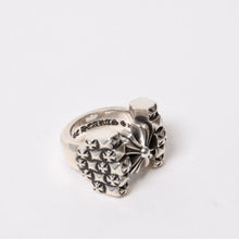 Load image into Gallery viewer, CHROME HEARTS クロムハーツ DECO CH プラス リング 重量約28.7g サイズ11号 シルバー925 美品 中古 4b013886