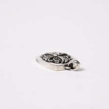 Load image into Gallery viewer, CHROME HEARTS クロムハーツ KEEPER PENDANT キーパーペンダント チャーム 重量約30.8g 2006/.925刻印 シルバー925 美品 中古 4b013893