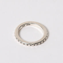Load image into Gallery viewer, CHROME HEARTS クロムハーツ TFP ビッグパンクリング 指輪 サイズ23号 重量約6,1g シルバー925 美品 中古 4b013887