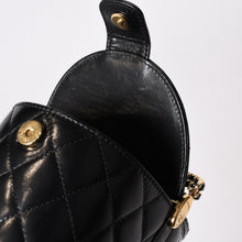 Load image into Gallery viewer, 極美品 CHANEL シャネル バニティバッグ ハンドバッグ ランダム番台 ココマーク ラムスキン ブラック トップハンドル ゴールド金具 中古 4b013958