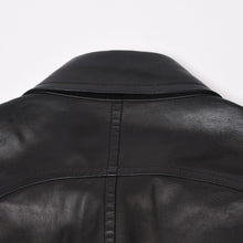 Load image into Gallery viewer, CHANEL シャネル 長袖レザーシャツ P28790C00009 サイズ38 ラムスキン ココマーク ブラック ヴィンテージ 美品 中古 4b013848