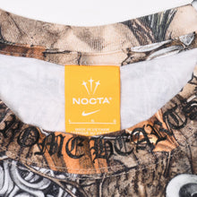 Load image into Gallery viewer, 新品未使用 CHROME HEARTS クロムハーツ × NIKE ナイキ × NOCTA ノクタ 半袖Tシャツ サイズL DRAKE ドレイク リアルツリー柄 中古 4b014006