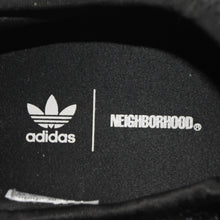Load image into Gallery viewer, 新品未使用品 adidas×NEIGHBORHOOD アディダス ネイバーフッド NMD-R1 PAISLEY GY4158 サイズ27 中古 4b013810