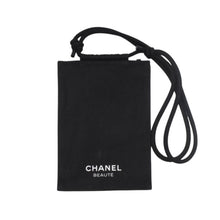 画像をギャラリービューアに読み込む, CHANEL シャネル LA COLLECTION ノベルティ パスポートホルダー ブラック コットン 美品 中古 4b013456