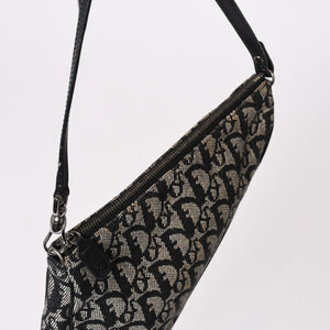 CHRISTIAN DIOR クリスチャンディオール トロッター サドルバッグ ワンショルダーバッグ サドルポーチ ネイビー 美品 中古 4b011018