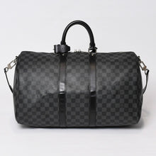Load image into Gallery viewer, 極美品 LOUIS VUITTON ルイヴィトン ボストン キーポルバンドリエール45 ダミエグラフィット N41418 ブラック シルバー金具 4b013928