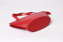 Load image into Gallery viewer, 極美品 LOUIS VUITTON ルイヴィトン サンジャック ショッピング トートバッグ M52277 エピレザー カスティリアンレッド ゴールド金具 中古 4b013937