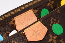 Load image into Gallery viewer, 極美品 LOUIS VUITTON ルイヴィトン 草間彌生 ミュルティ ポシェット アクセソワール M46385 モノグラムキャンバス マルチカラー 中古 4b013939