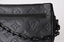 Load image into Gallery viewer, LOUIS VUITTON ルイヴィトン ミニソフトトランク ショルダーバッグ M55702 モノグラム エクリプス ブラック 美品 中古 4b013943