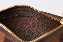 Load image into Gallery viewer, 極美品 LOUIS VUITTON ルイヴィトン ポシェット クレ コインケース 小銭入れ N62658 ダミエ エベヌ ブラウン 中古 4b013951