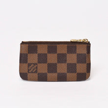 Load image into Gallery viewer, 極美品 LOUIS VUITTON ルイヴィトン ポシェット クレ コインケース 小銭入れ N62658 ダミエ エベヌ ブラウン 中古 4b013951