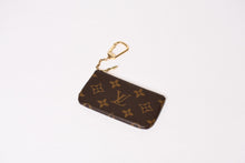 Load image into Gallery viewer, 極美品 LOUIS VUITTON ルイヴィトン ポシェット クレ コインケース 小銭入れ M62650 モノグラム ブラウン 中古 4b013952