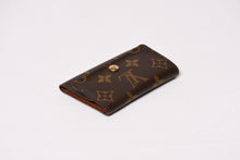 Load image into Gallery viewer, LOUIS VUITTON ルイヴィトン ミュルティクレ6 キーケース M62630 モノグラム PVC レザー ブラウン 6連 美品 中古 4b013961