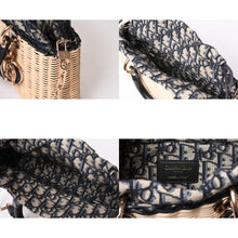 Load image into Gallery viewer, Christian Dior クリスチャンディオール 23SS Lady D-Joy Medium レディ D-ジョイ ミディアム 2WAYバッグ オブリー 美品 中古 4b013962
