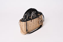 Load image into Gallery viewer, Christian Dior クリスチャンディオール 23SS Lady D-Joy Medium レディ D-ジョイ ミディアム 2WAYバッグ オブリー 美品 中古 4b013962