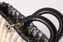 Load image into Gallery viewer, Christian Dior クリスチャンディオール 23SS Lady D-Joy Medium レディ D-ジョイ ミディアム 2WAYバッグ オブリー 美品 中古 4b013962