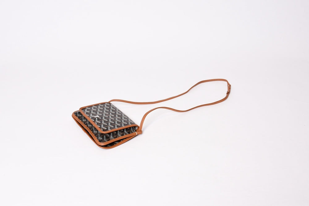 Very good condition GOYARD Plumet Pouch Wallet PLUMET PMLTY01CL03P Brown Black Used 4b013963