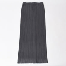 画像をギャラリービューアに読み込む, 極美品 PLEATS PLEASE ISSEY MIYAKE プリーツプリーズ PP05 JG001 イッセイミヤケ スカート サイズ3 グレー 中古 4b014073