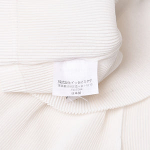 極美品 PLEATS PLEASE ISSEY MIYAKE プリーツプリーズ PP23 fK325 イッセイミヤケ カットソー サイズ3 ホワイト 中古 4b014075