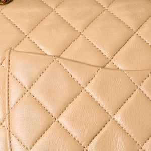 極美品 CHANEL シャネル マトラッセ25 Wフラップ Wチェーンショルダーバッグ ココマーク ラムスキン ベージュ ゴールド金具 中古 4b014138