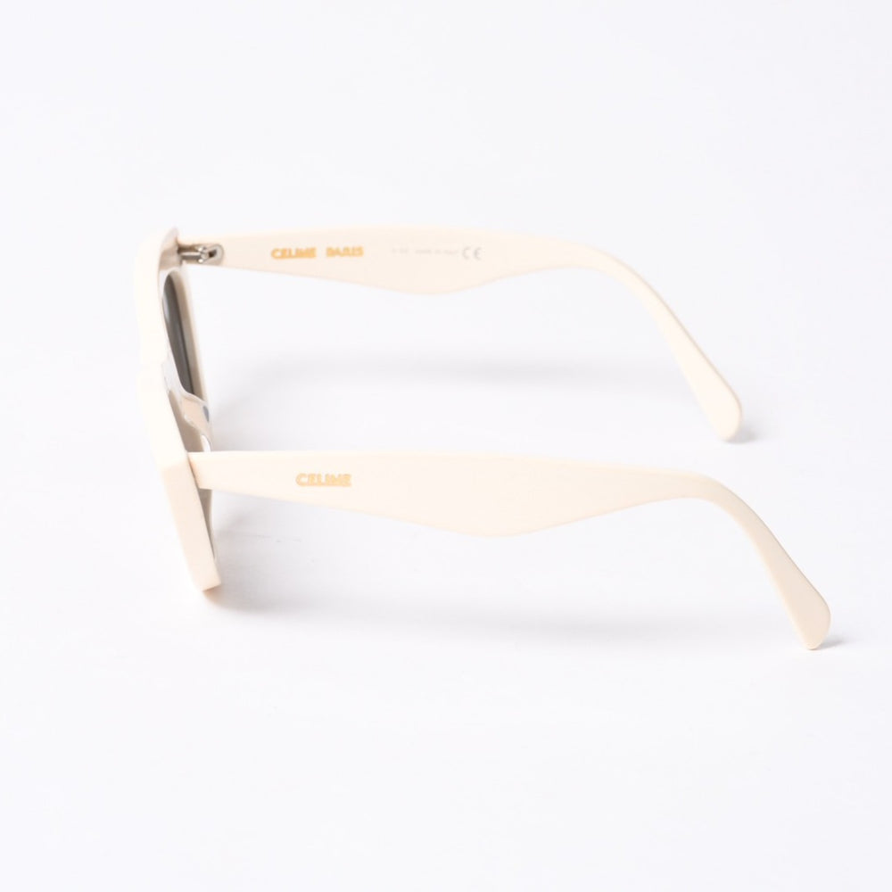 CELINE セリーヌ Sunglasses サングラス クリームカラー キャットアイ 56□20 145 CL4019IN 美品 中古 4b014166