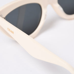 CELINE セリーヌ Sunglasses サングラス クリームカラー キャットアイ 56□20 145 CL4019IN 美品 中古 4b014166