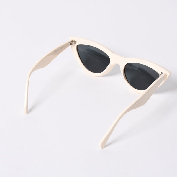 CELINE セリーヌ Sunglasses サングラス クリームカラー キャットアイ 56□20 145 CL4019IN 美品 中古 4b014166