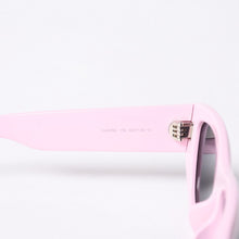 画像をギャラリービューアに読み込む, 新品同様品 CELINE セリーヌ Sunglasses ピンク Pink EyeWear アイウェア CL40278U 72A 55□17 中古 4b014167