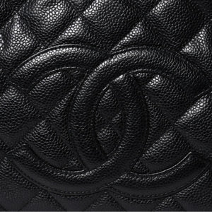 Very Good Condition CHANEL Chain One Shoulder Bag A20993 No. 10 Coco Mark Caviar Skin Moon View Gold Hardware Used 4a000062