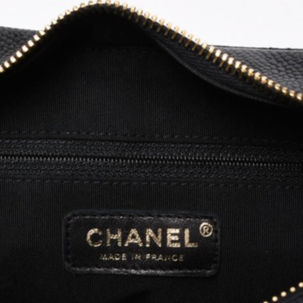 Very Good Condition CHANEL Chain One Shoulder Bag A20993 No. 10 Coco Mark Caviar Skin Moon View Gold Hardware Used 4a000062