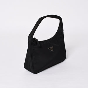 Very Good Condition PRADA Hobo One Shoulder Bag MV515 Triangle Logo Triangle Logo Plate Nylon Black Used 4a000054
