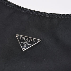 Very Good Condition PRADA Hobo One Shoulder Bag MV515 Triangle Logo Triangle Logo Plate Nylon Black Used 4a000054