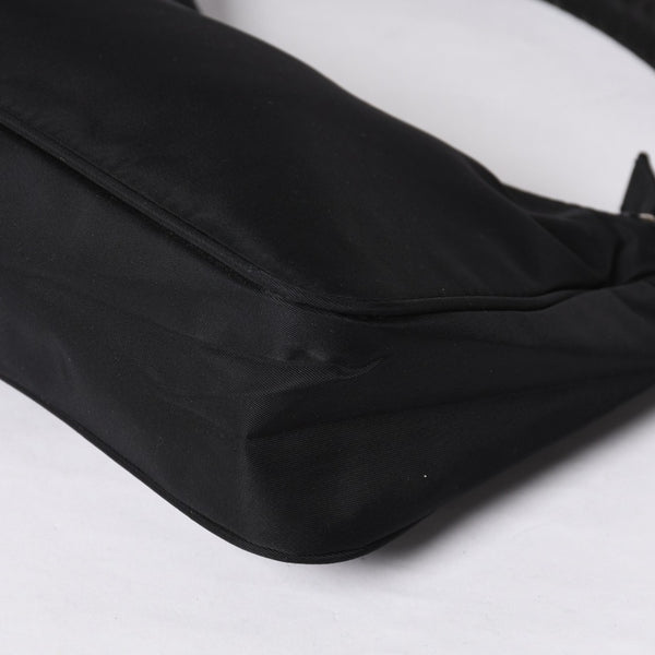 Very Good Condition PRADA Hobo One Shoulder Bag MV515 Triangle Logo Triangle Logo Plate Nylon Black Used 4a000054