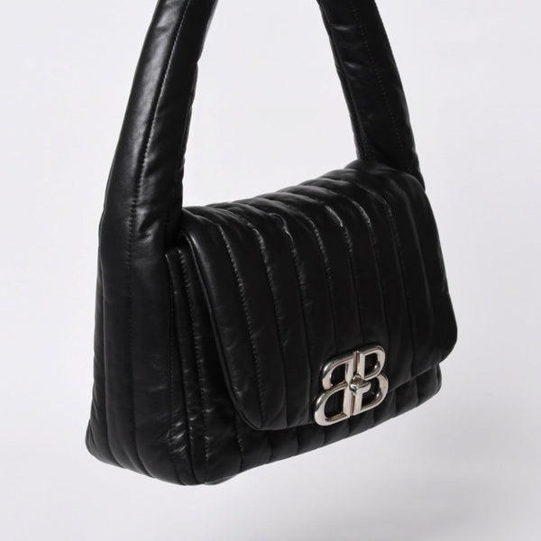 Very Good Condition BALENCIAGA Monaco Shoulder Bag 787896 2AA7Z Black Silver Hardware Calfskin Used 4a000048