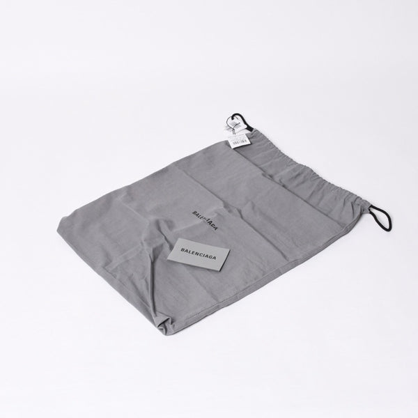 Very Good Condition BALENCIAGA Monaco Shoulder Bag 787896 2AA7Z Black Silver Hardware Calfskin Used 4a000048
