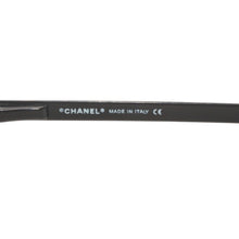 画像をギャラリービューアに読み込む, CHANEL シャネル ハーフリム サングラス アイウェア 4104-B c.126/6G サイズ62□15 120 ココマーク ラインストーン 美品 中古 4b014151