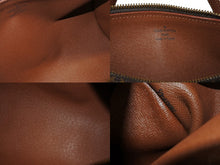 Load image into Gallery viewer, 極美品 LOUIS VUITTON ルイヴィトン パピヨン26 ハンドバッグ M51386 モノグラム PVC レザー ブラウン ゴールド金具 中古 4b003246